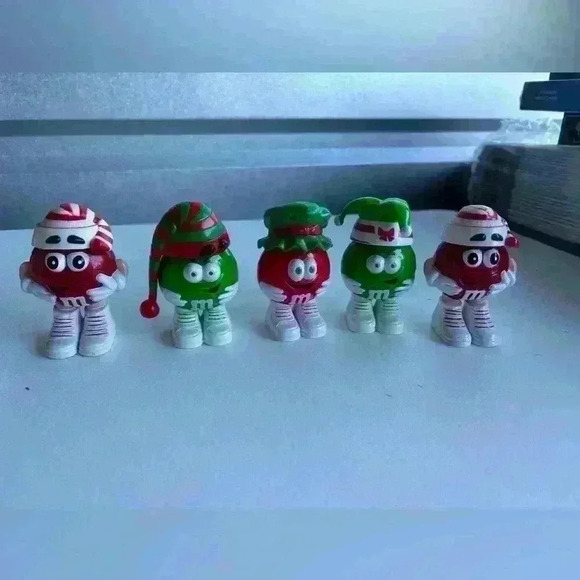 M&M'S Other - 1990’s M&M Red & Green Plastic Candy Holder Dispenser Christmas Hats 5 Pieces